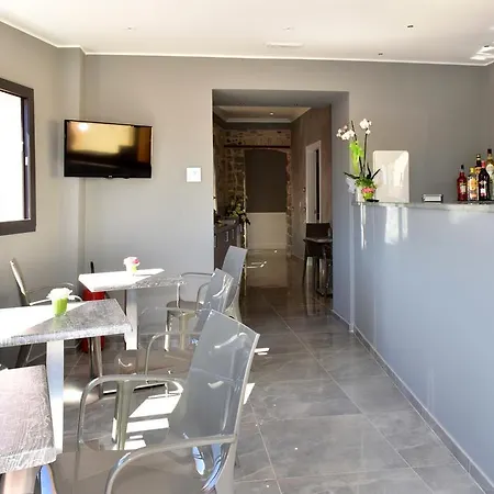 B&B Sylva Suites 3*